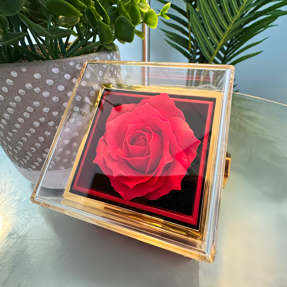 To My Wife Promise Knot Necklace (FREE ROTATING ROSE GIFT BOX)